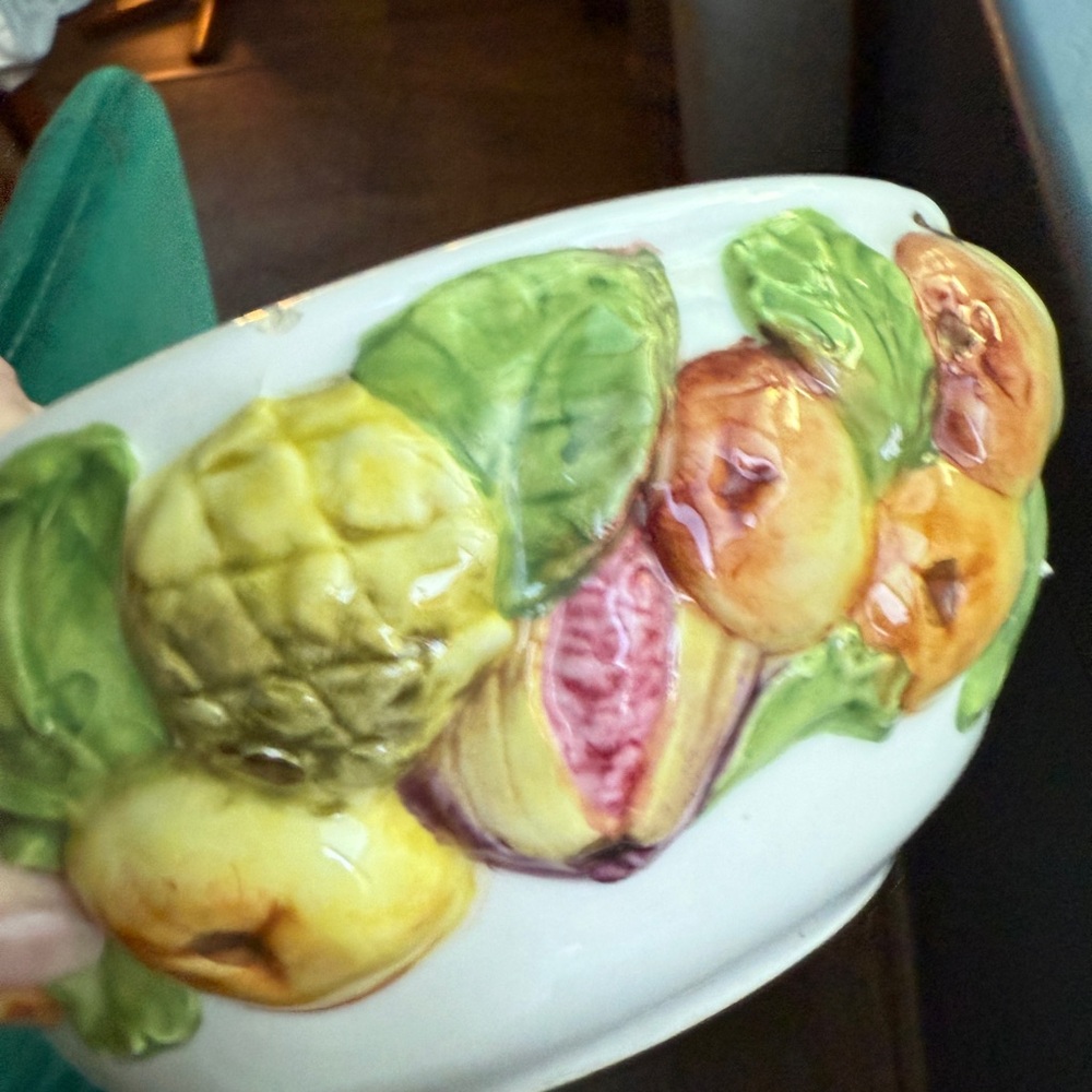 Vintage Italian Ceramic 3D Fruit Pattern Bowl EXC Made In Italy